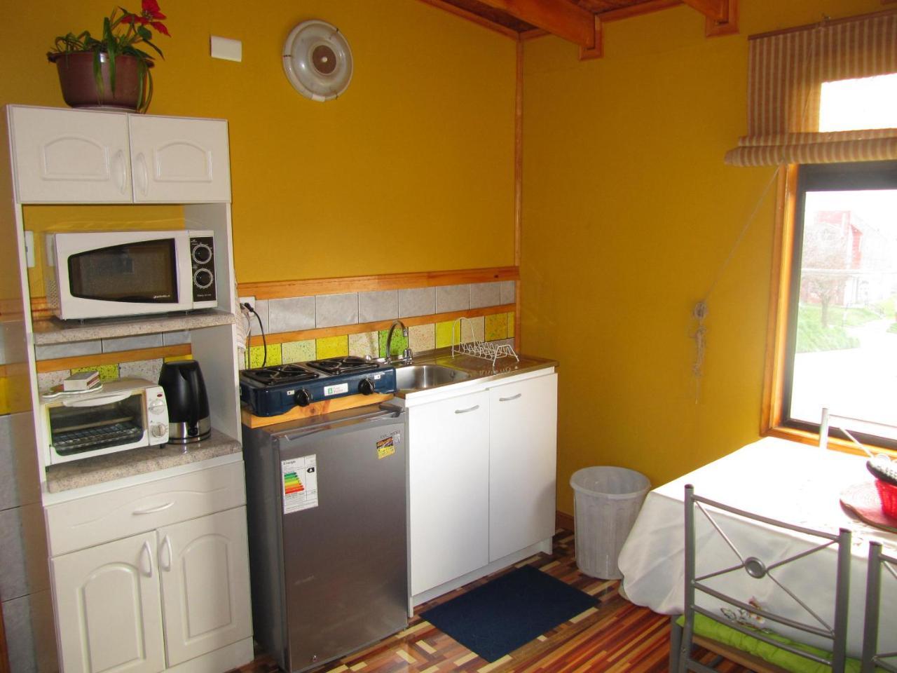 Hospedaje Los Cipreses Coyhaique Exteriör bild
